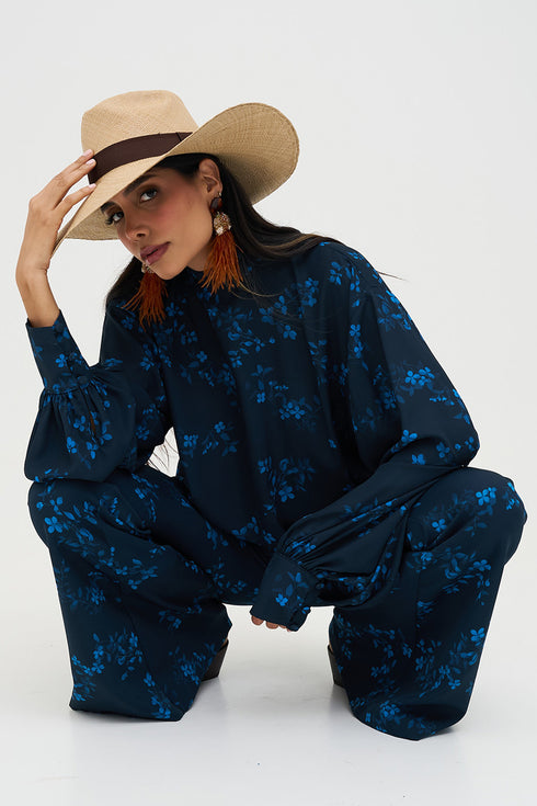 Amanza Navy Floral Set